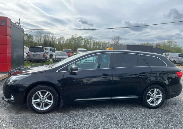 Toyota Avensis cena 54900 przebieg: 130886, rok produkcji 2014 z Sanok małe 301